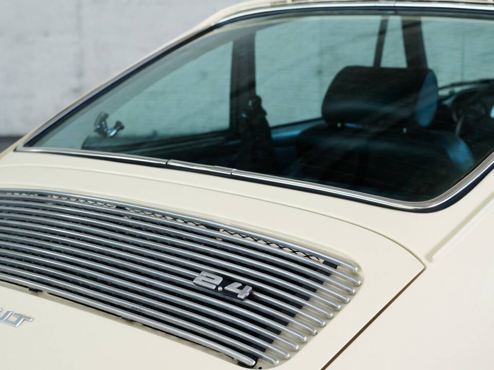 Bild 37/50 von Porsche 911 2.4 T (1972)