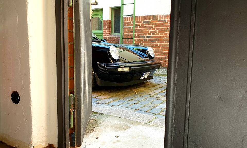 Image 12/64 de Porsche 911 SC 3.0 (1978)