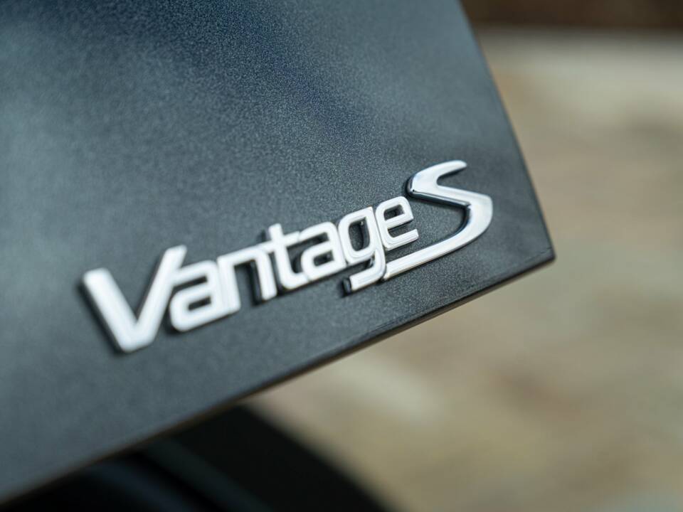 Afbeelding 20/50 van Aston Martin V8 Vantage S (2013)