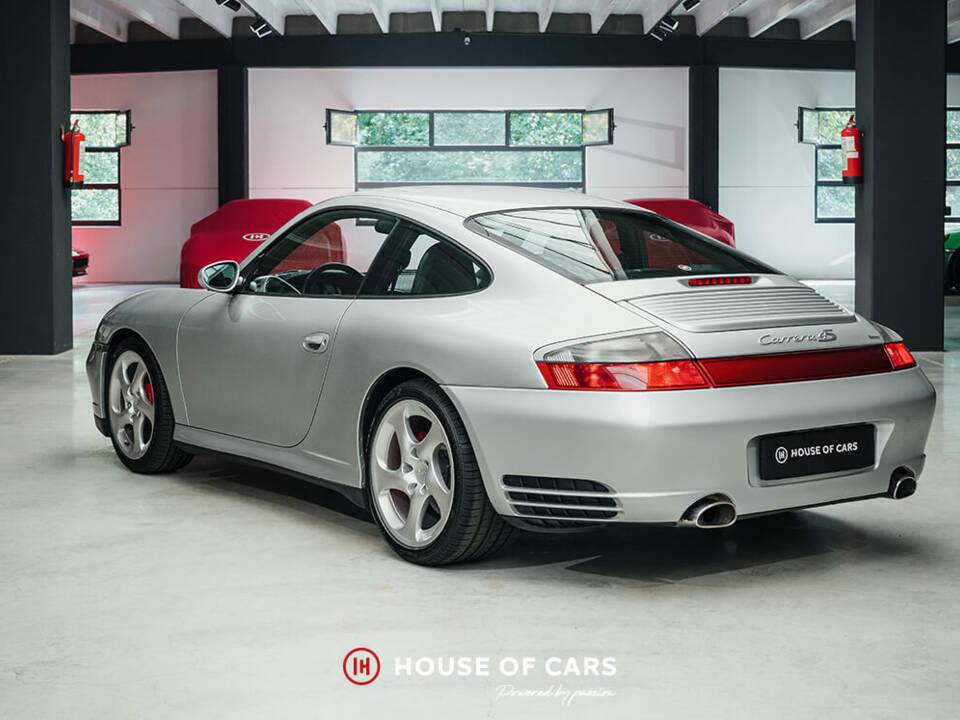 Bild 9/23 von Porsche 911 Carrera 4S (2005)