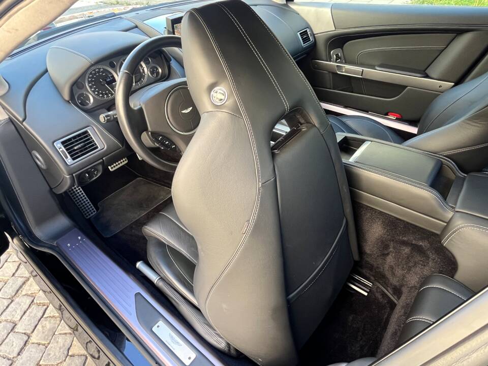 Bild 20/57 von Aston Martin Virage (2011)