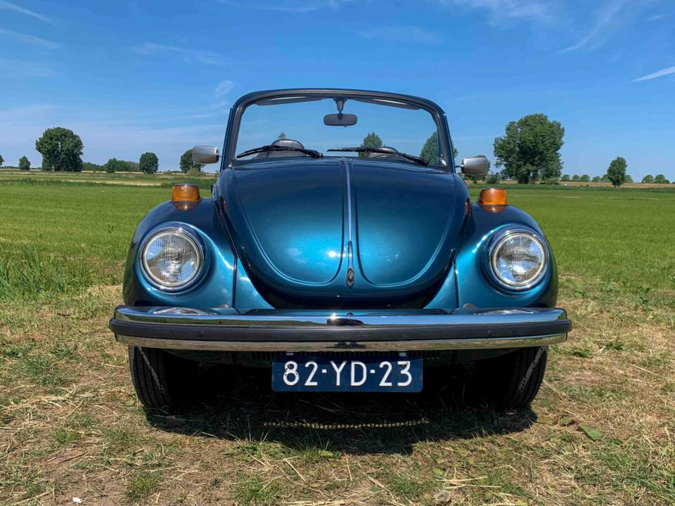 Imagen 2/8 de Volkswagen Escarabajo 1303 (1974)