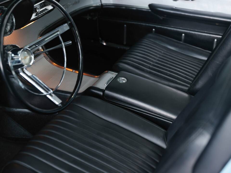 Immagine 30/50 di Ford Thunderbird (1962)
