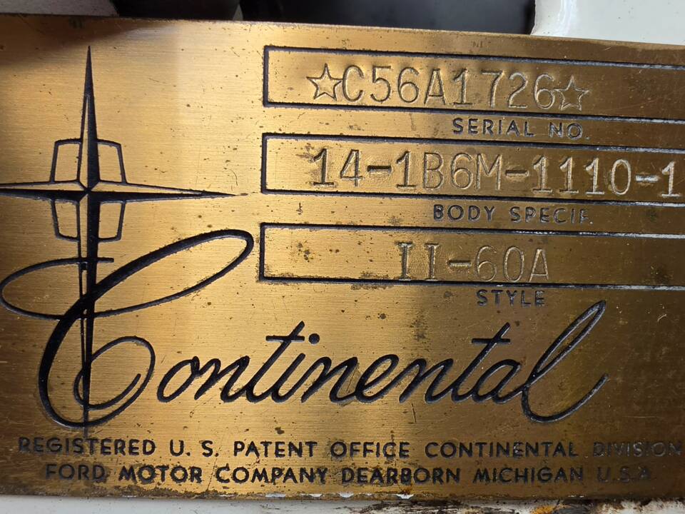 Image 25/75 of Lincoln Continental Mark II (1956)