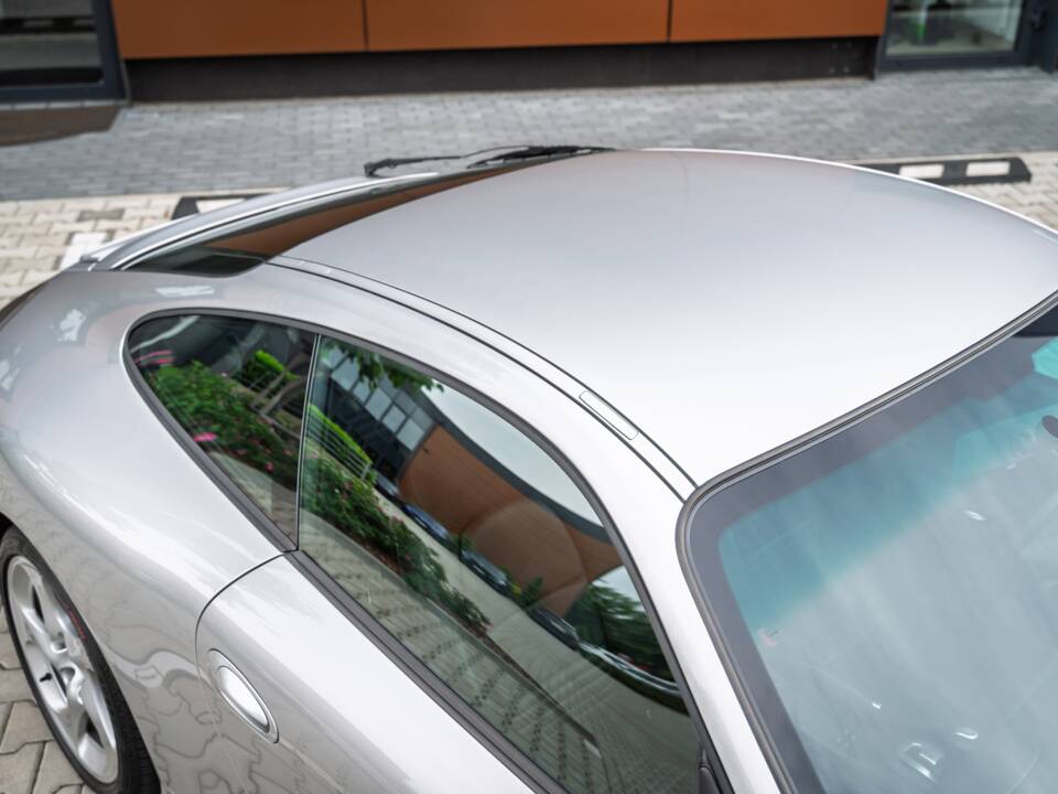 Afbeelding 31/73 van Porsche 911 Carrera 4S (2002)