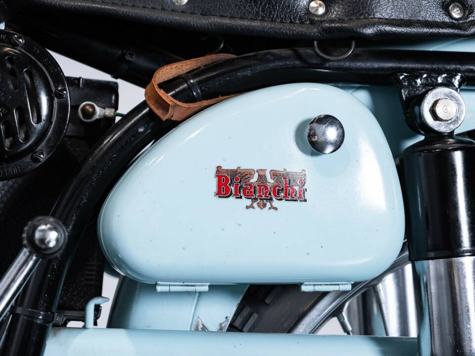 Image 20/50 of Bianchi 125 (1958)