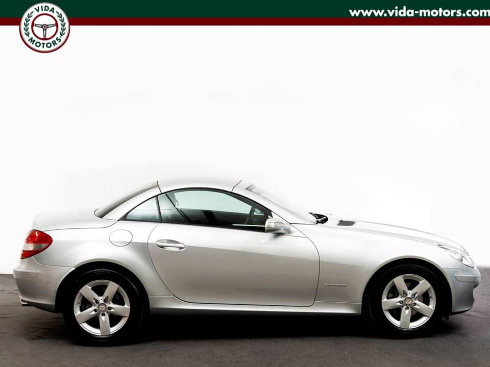 Image 2/15 de Mercedes-Benz SLK 200 Kompressor (2007)