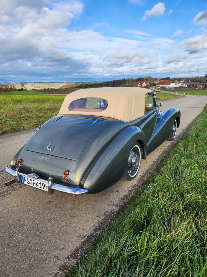 Image 11/72 of Healey 2.4 Litre Abbott (1953)