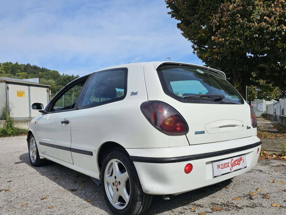 Imagen 10/25 de FIAT Bravo 1.2 SX (2001)