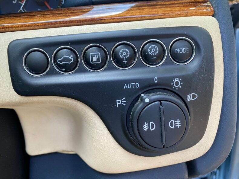 Image 37/50 de Maserati GranTurismo 4.2 (2008)