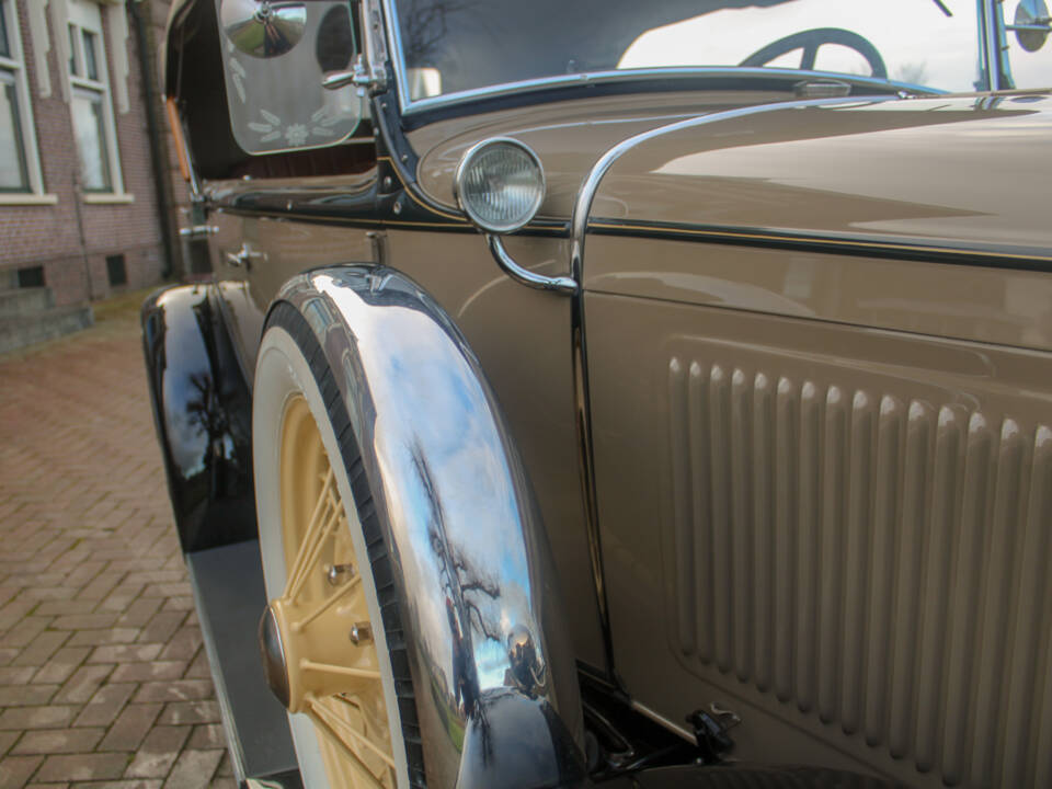 Image 14/56 de Ford Modell A Phaeton (1931)