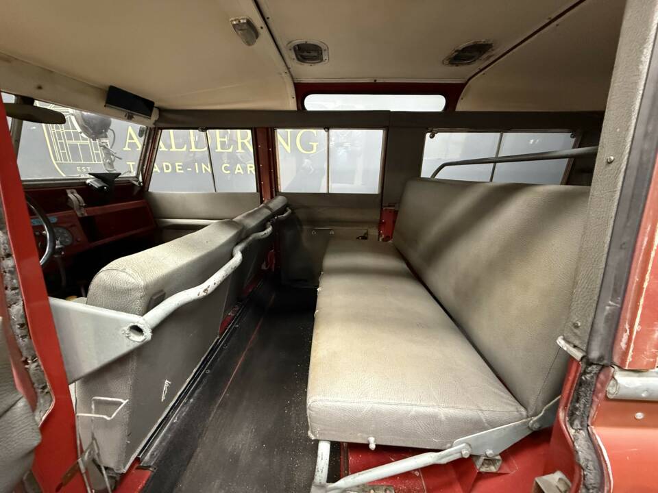 Bild 16/50 von Land Rover 109 (1962)
