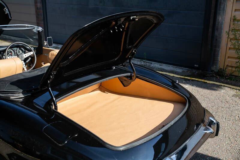 Bild 15/50 von Jaguar E-Type V12 (1973)