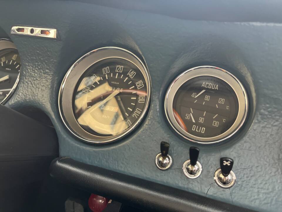 Image 29/87 of Alfa Romeo Giulia 1600 Sprint GT (1965)