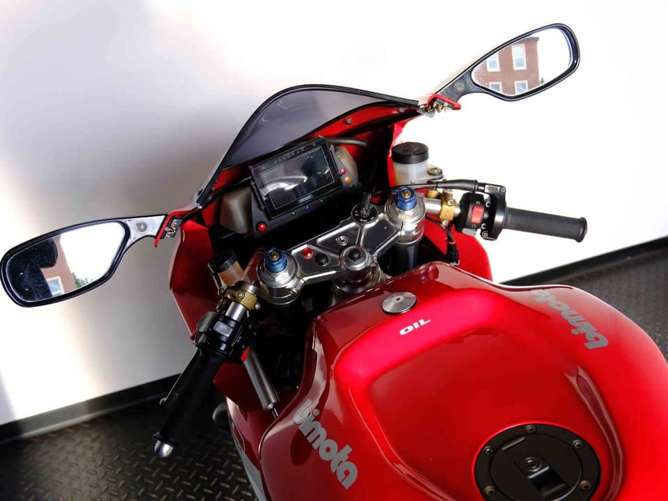 Image 77/94 of Bimota 500 V-Due (2003)