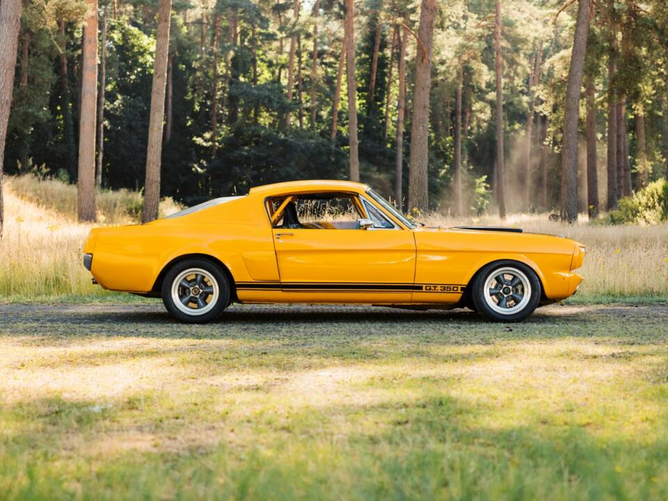 Immagine 4/19 di Ford Mustang Custom (1965)
