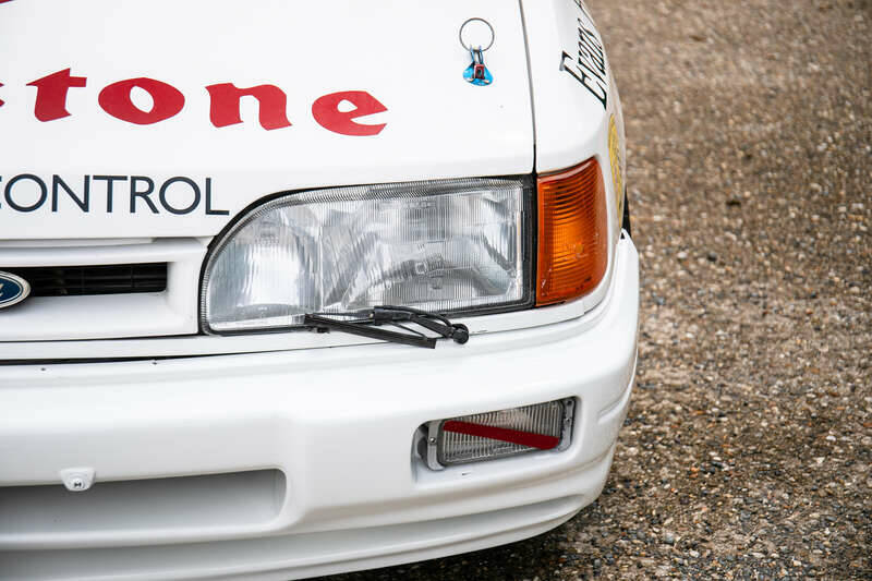 Image 15/50 of Ford Sierra RS Cosworth (1988)