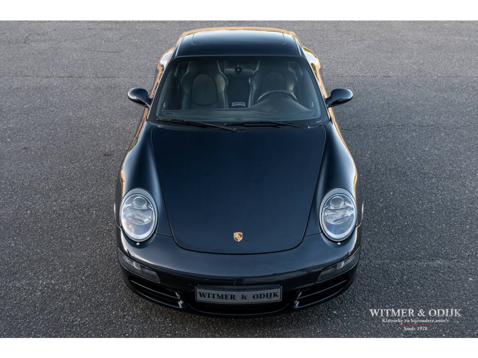 Image 12/34 of Porsche 911 Carrera S (2005)