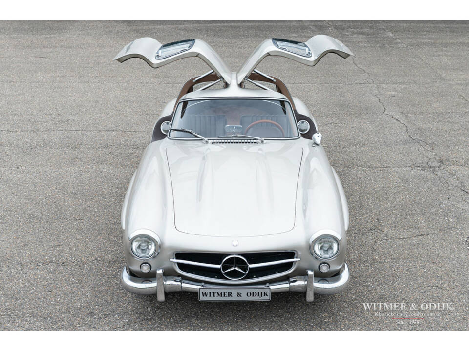 Bild 2/45 von Mercedes-Benz 300 SL &quot;Flügeltürer&quot; (1989)