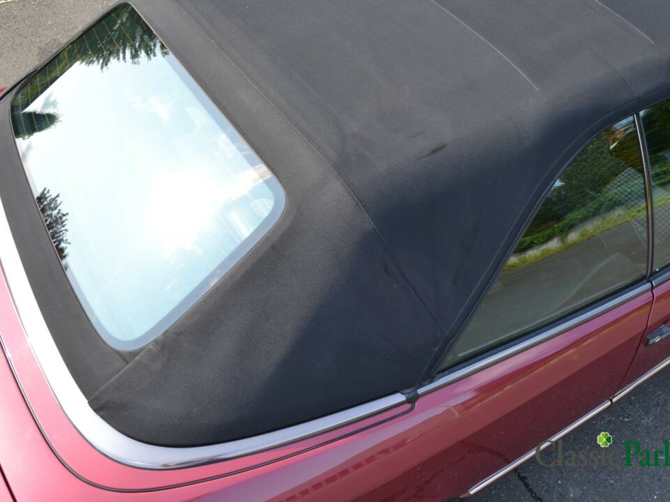 Bild 23/50 von Mercedes-Benz E 200 (1994)