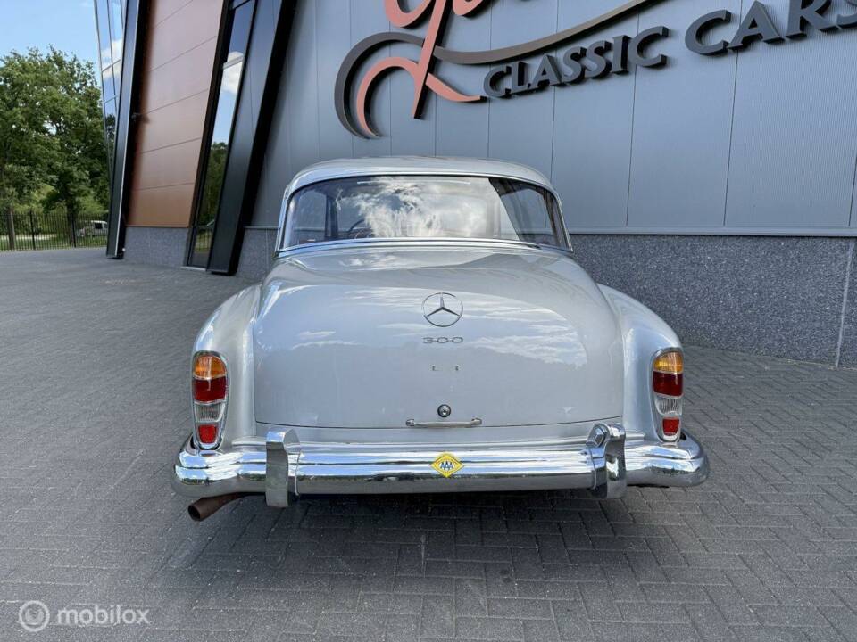 Image 12/36 of Mercedes-Benz 300 d (1958)