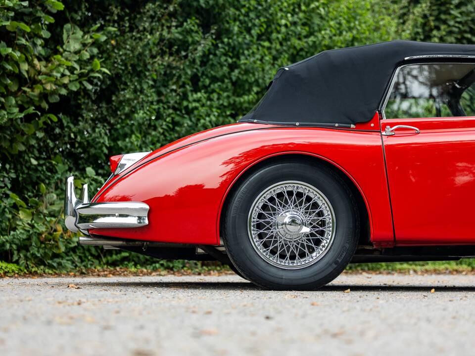 Afbeelding 40/50 van Jaguar XK 150 DHC (1959)
