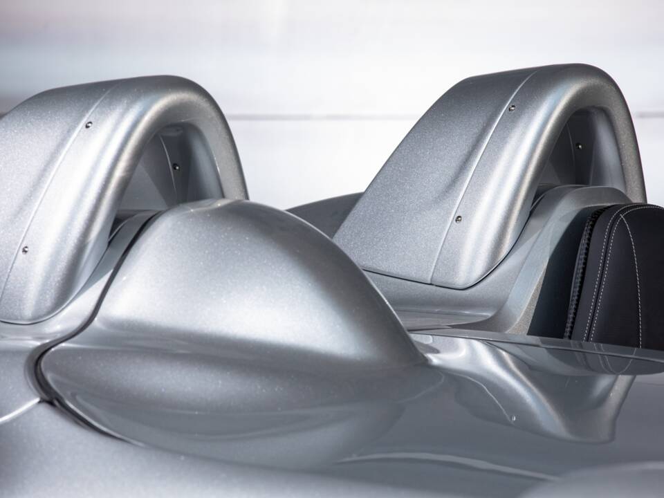 Image 28/28 of Mercedes-Benz SLR McLaren 722 S (2009)