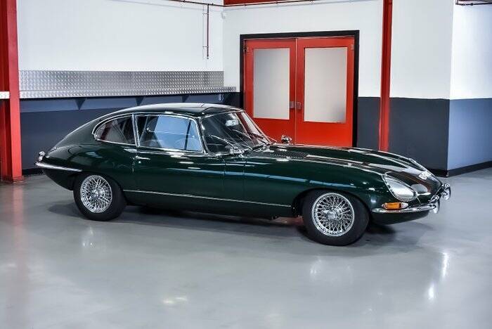 Afbeelding 7/7 van Jaguar E-Type 4.2 (1966)