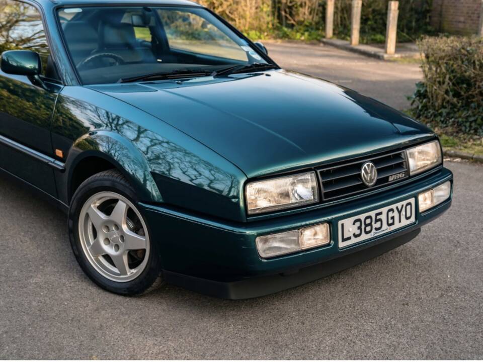 Afbeelding 7/48 van Volkswagen Corrado VR6 2.9 (1993)