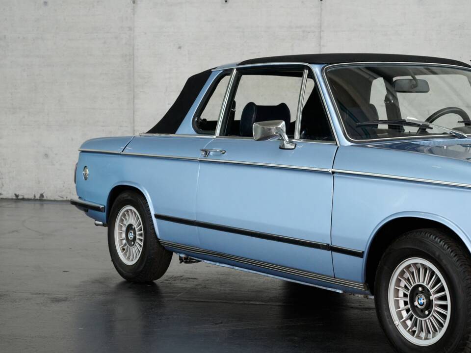 Bild 22/50 von BMW 2002 Baur (1975)