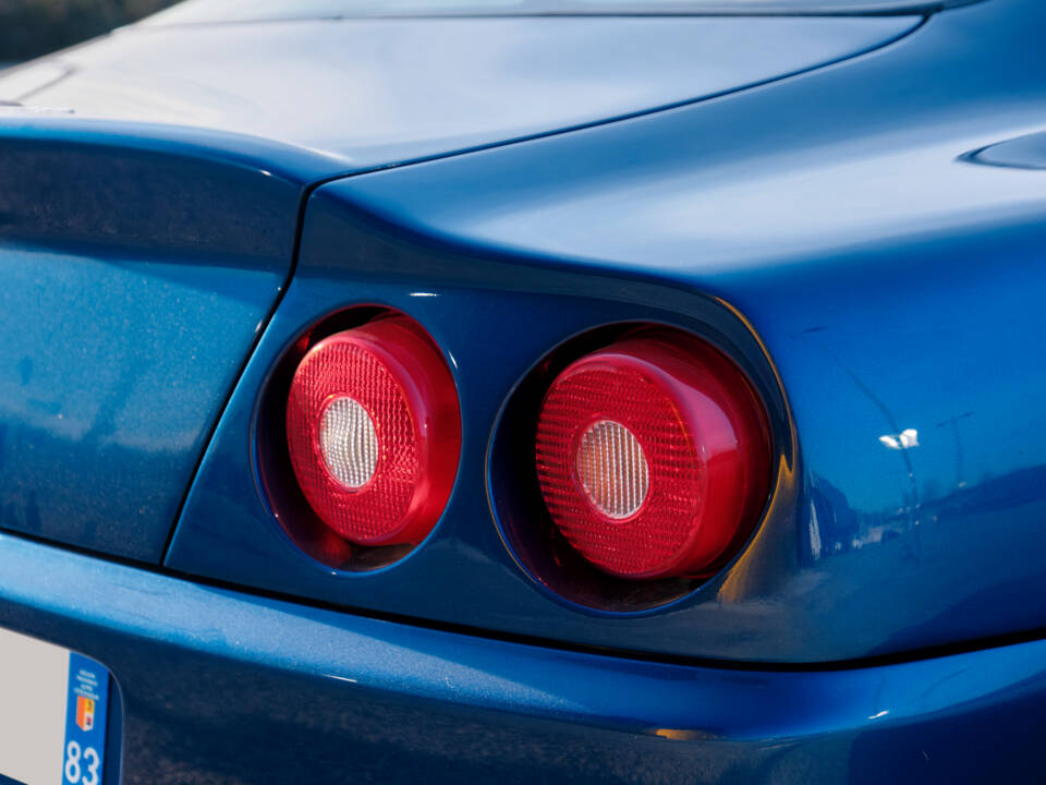 Image 31/72 of Ferrari 550 Maranello (2000)