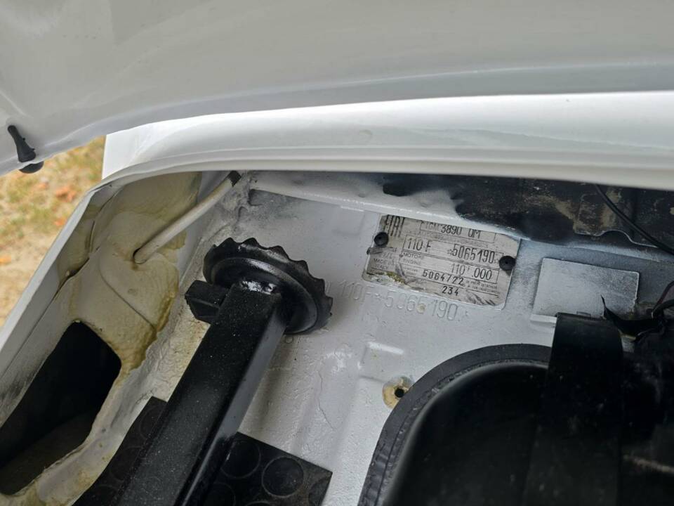 Bild 39/50 von FIAT 500 L (1972)