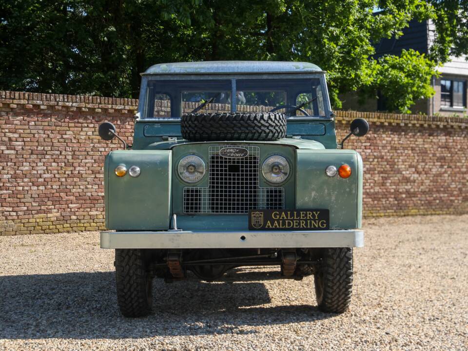 Image 4/50 of Land Rover 88 (1965)