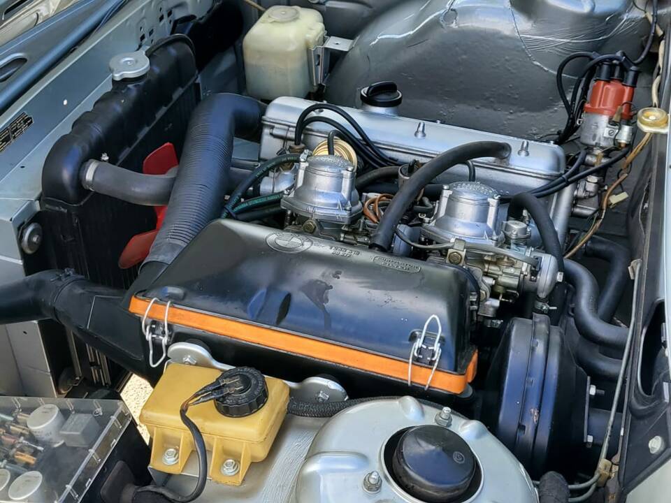 Imagen 7/11 de BMW 520 (1974)