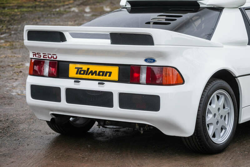 Image 10/50 of Ford RS200 (1986)