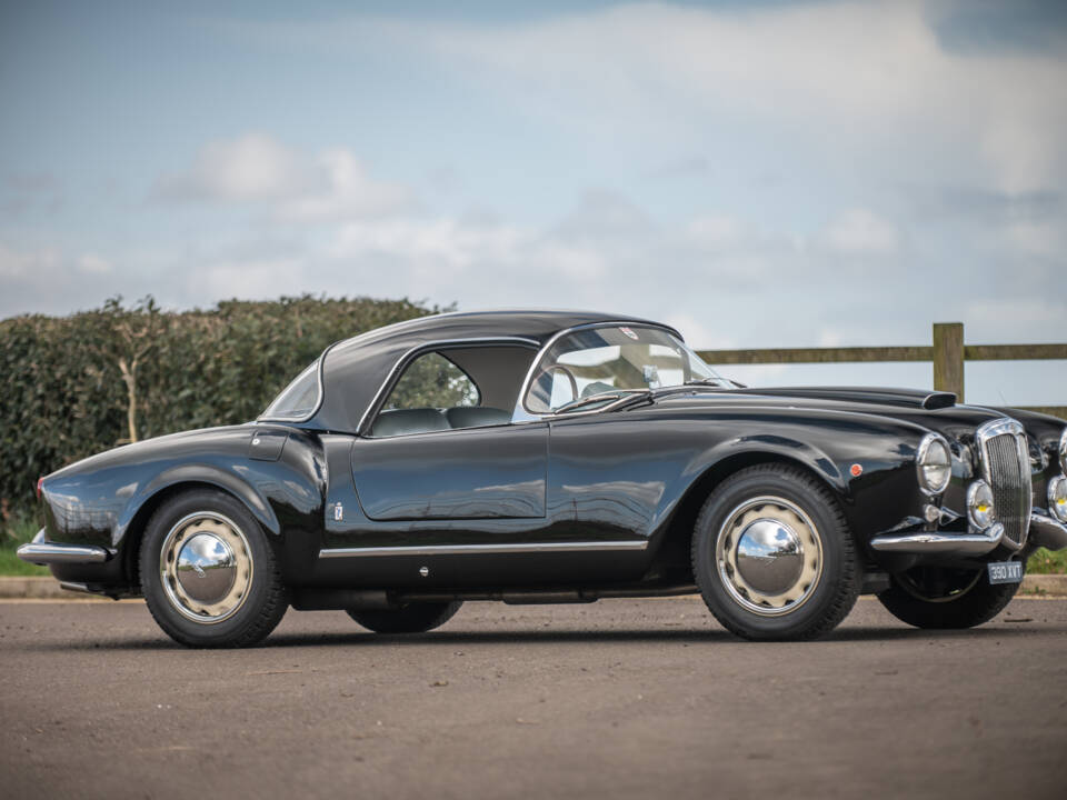 Image 2/9 of Lancia Aurelia B24 Spider &quot;America&quot; (1955)