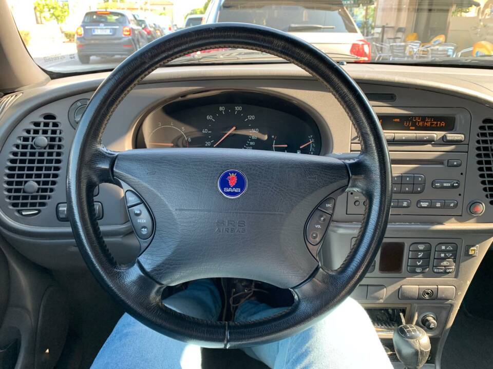 Bild 3/9 von Saab 9-3 2.0 Turbo (2001)