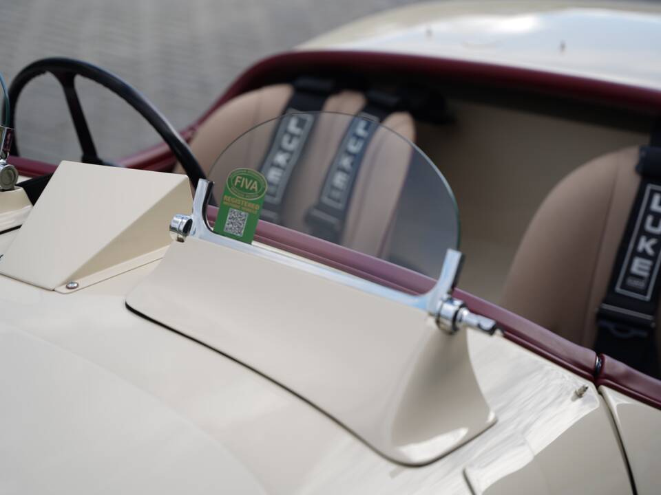Image 40/50 of Jaguar XK 120 OTS (1950)