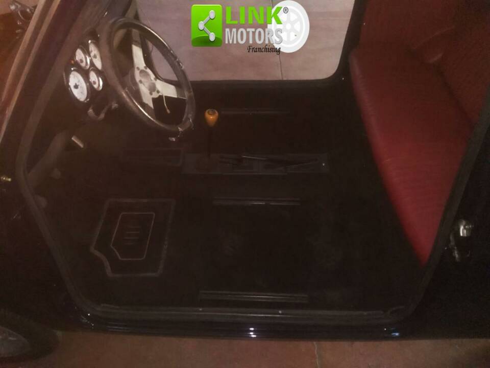 Image 40/41 of FIAT 500 L (1969)