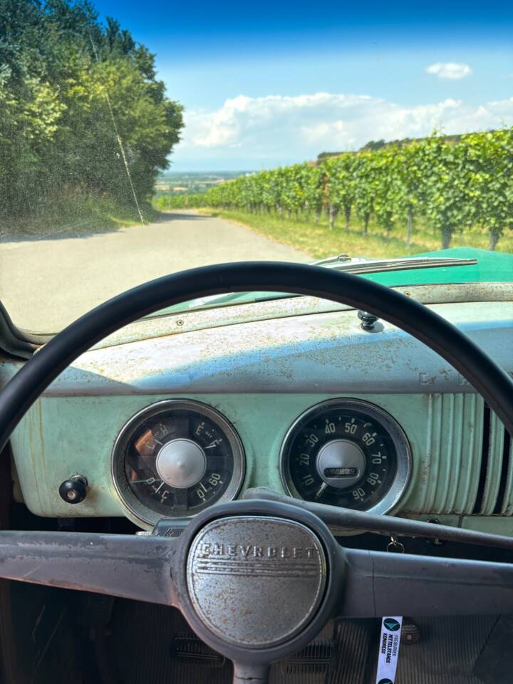 Image 10/34 of Chevrolet 3100 Panel (1955)
