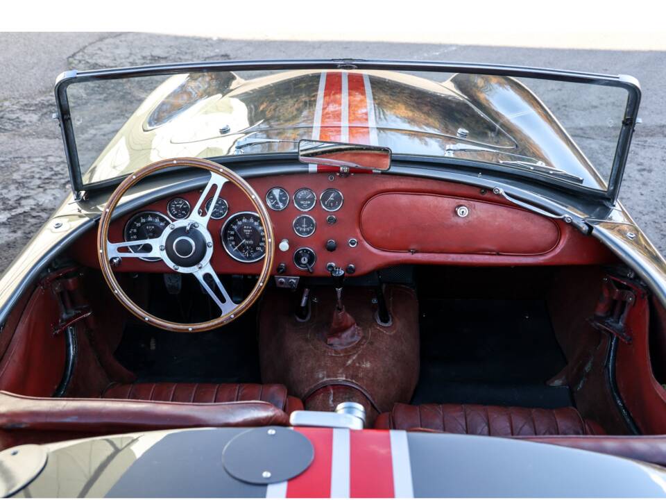 Image 15/29 of AC Ace Bristol (1957)