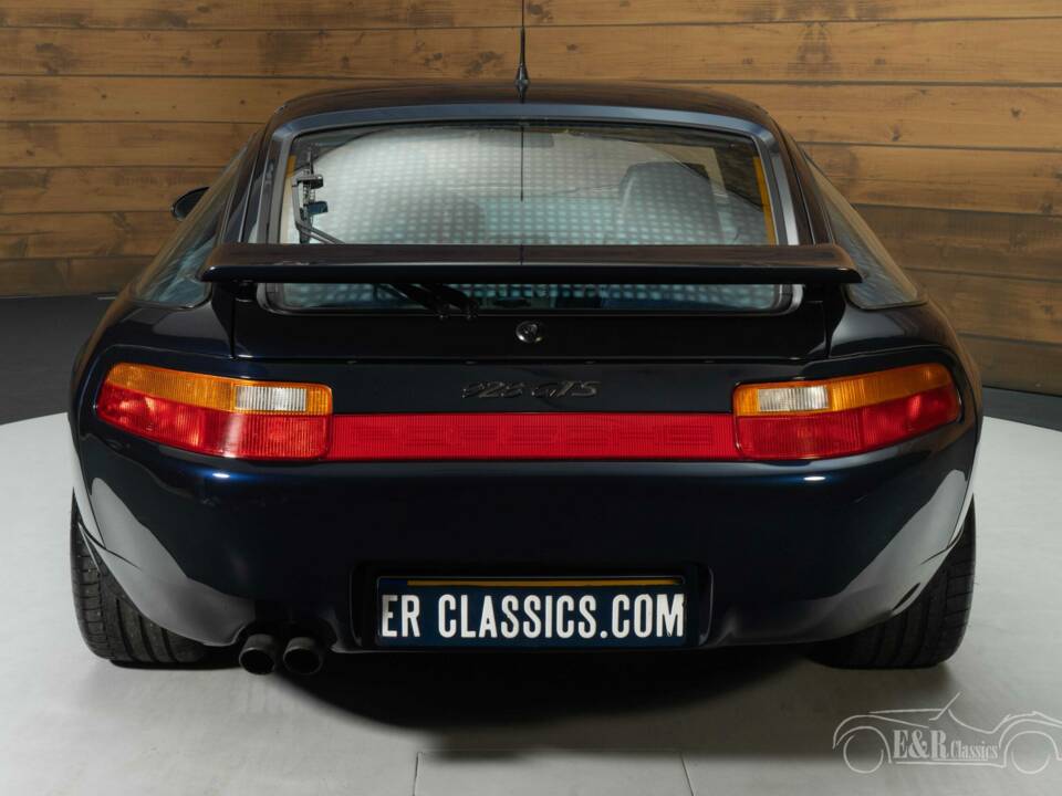 Imagen 3/5 de Porsche 928 GTS (1992)