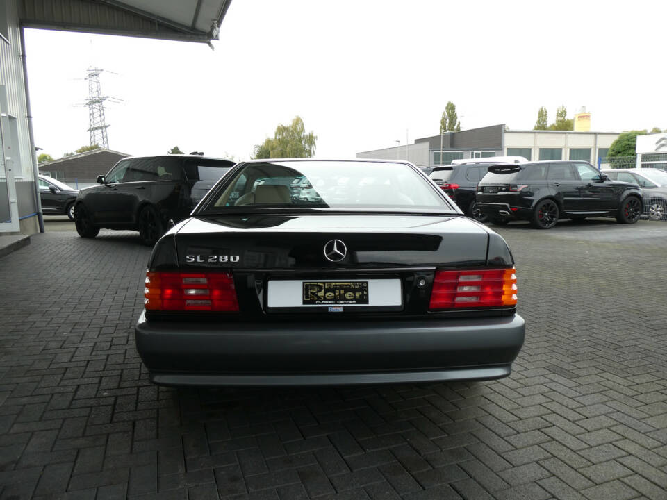 Immagine 5/25 di Mercedes-Benz SL 280 (1994)