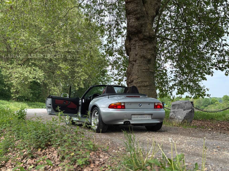 Afbeelding 91/96 van BMW Z3 2.8 (1998)