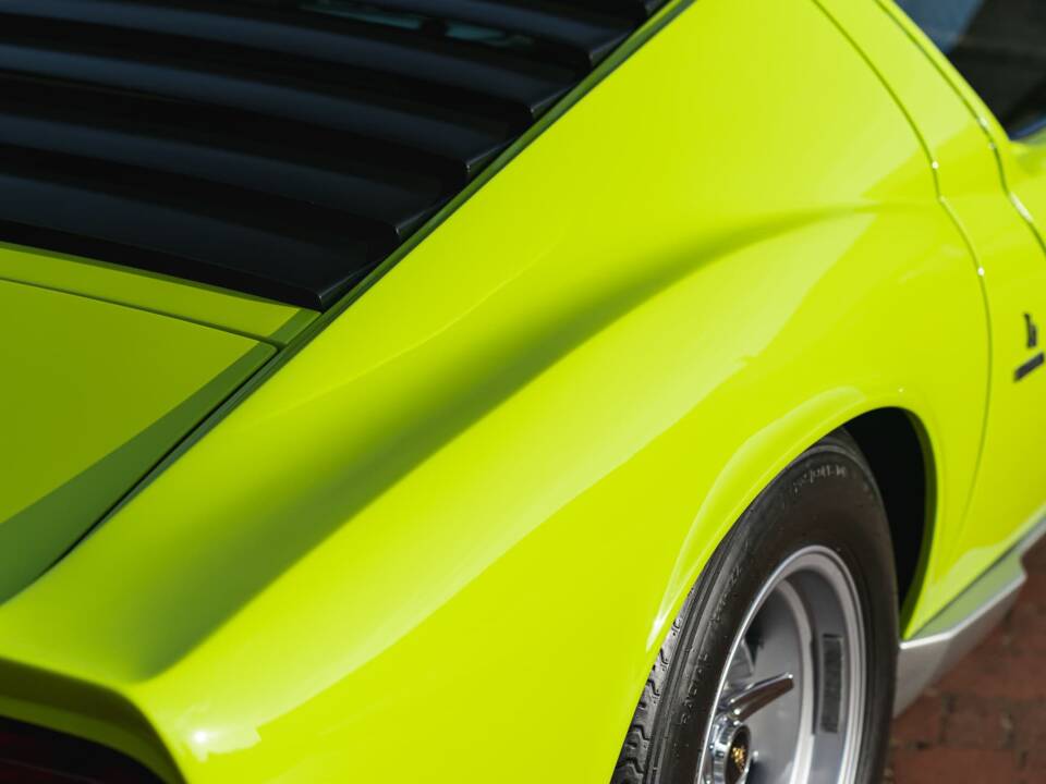 Bild 29/30 von Lamborghini Miura P 400 S (1968)