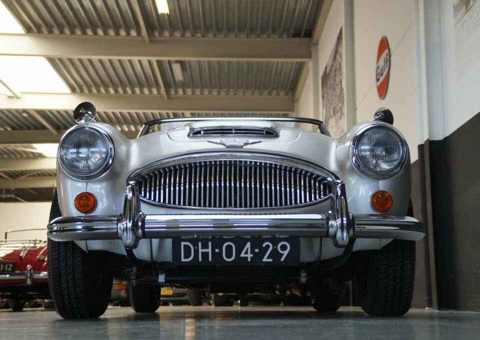 Image 25/50 de Austin-Healey 3000 Mk III (BJ8) (1965)