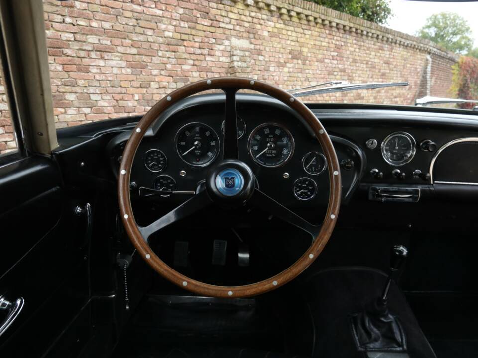Bild 29/50 von Aston Martin DB 4 (1962)
