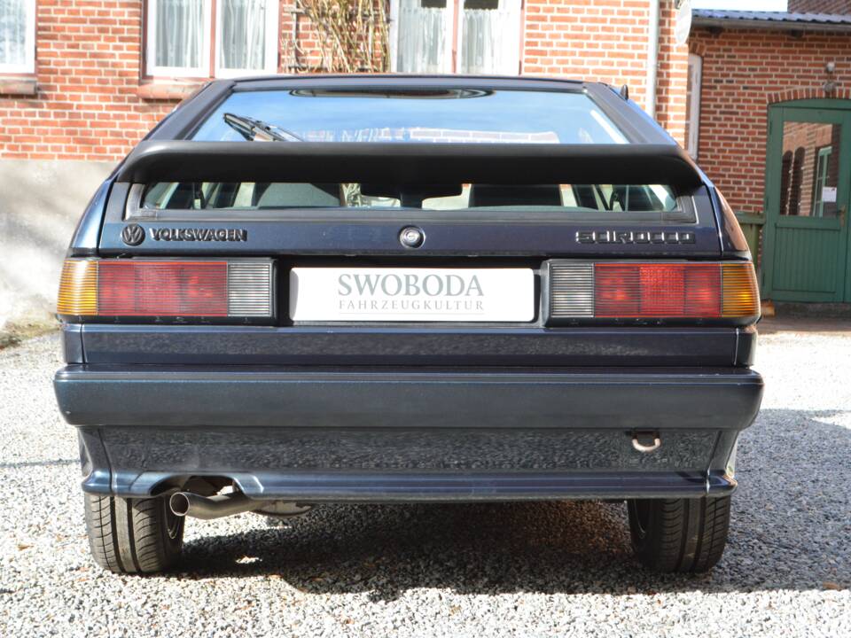 Image 5/15 de Volkswagen Scirocco II GT (1990)