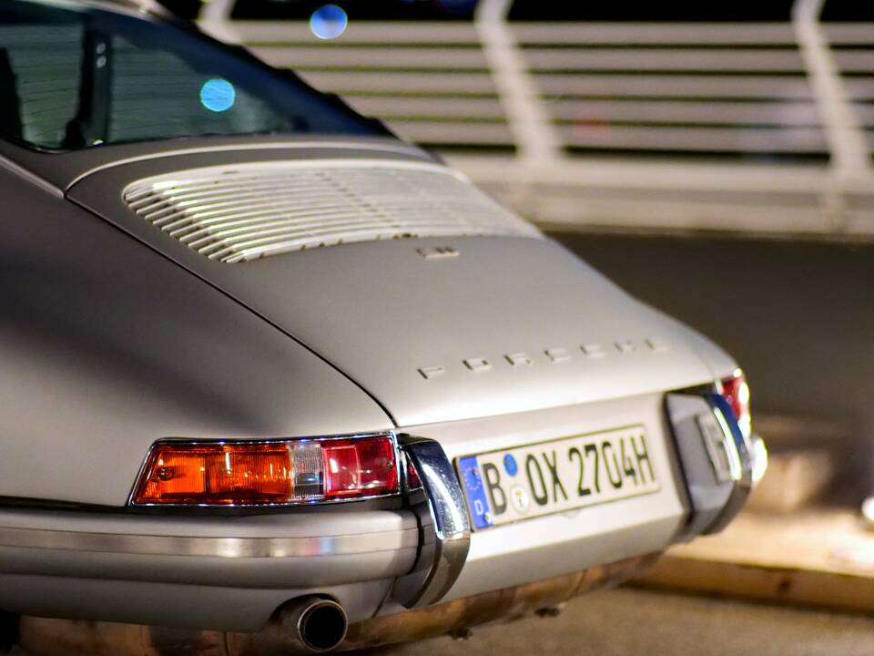 Bild 5/99 von Porsche 911 Carrera 3.2 (1983)