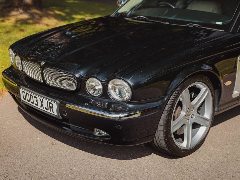 Bild 5/47 von Jaguar XJR (2006)
